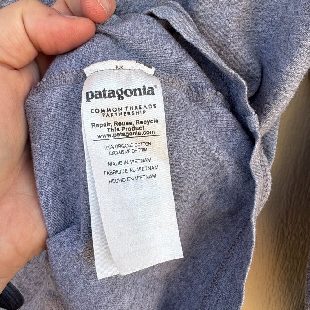 Patagonia Long-Sleeved Daily Henley Mens Medium Gray Outdoor Gorpcore Minimalist - Picture 5 of 9
